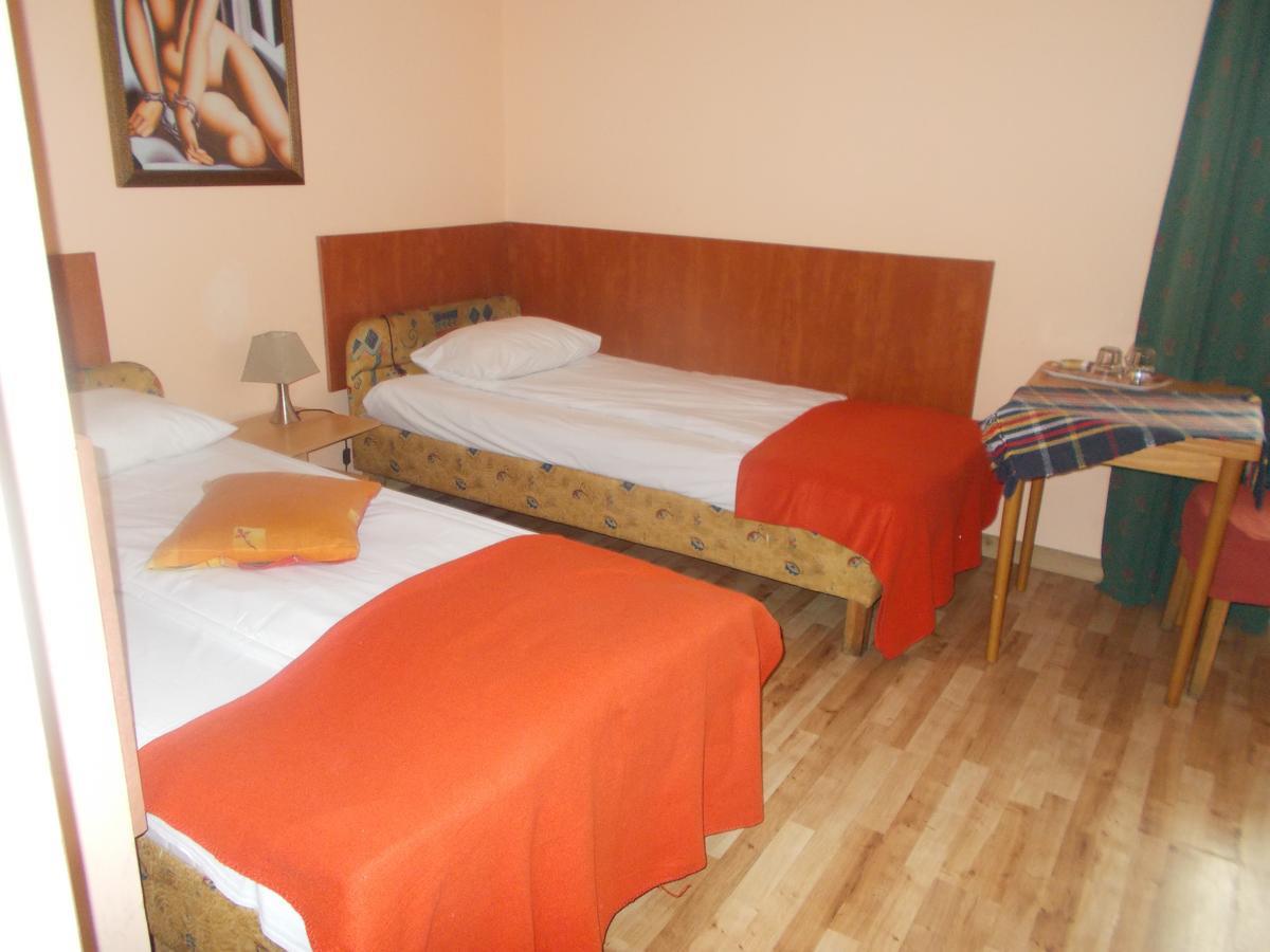 Motel Rezydent Wroclaw Dış mekan fotoğraf